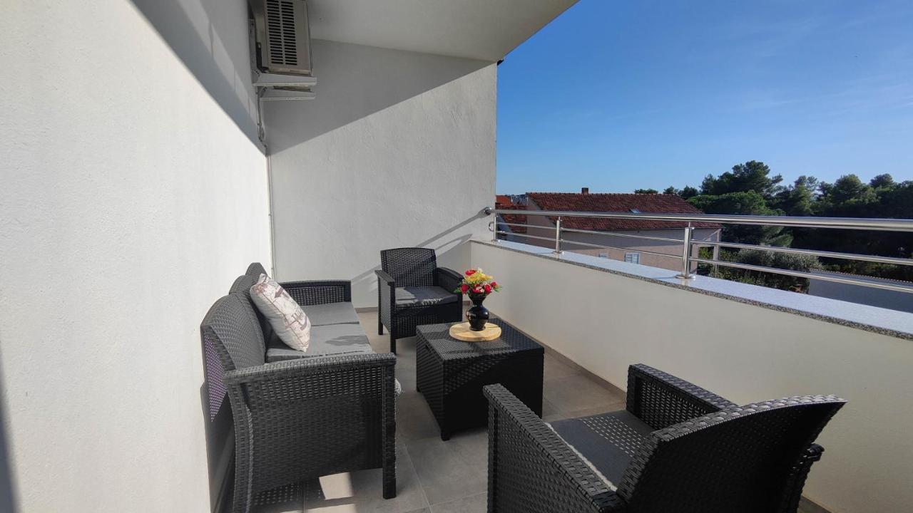 Gold And Silver Apartment Zadar Exterior photo